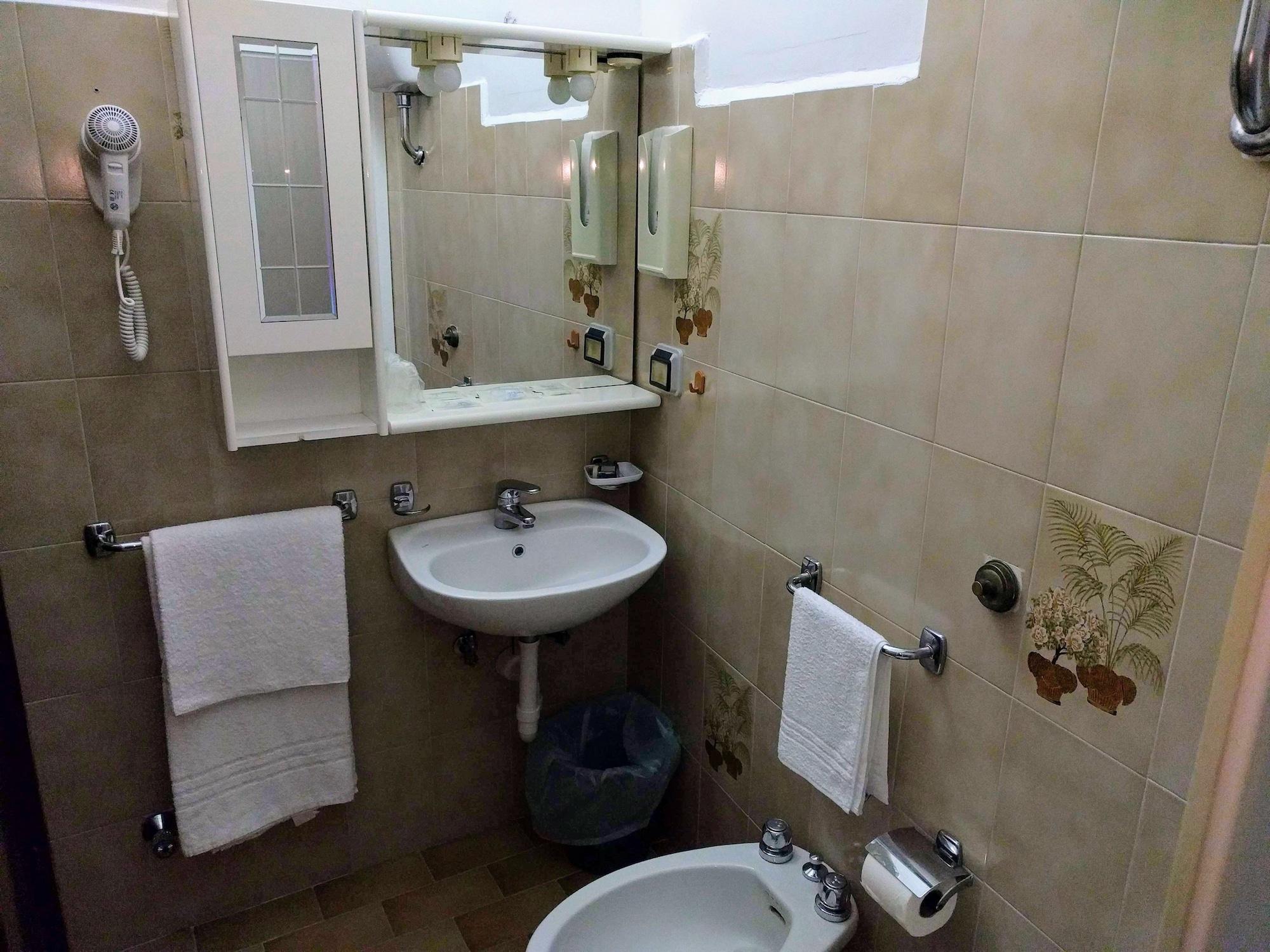 Hotel Conte - S. Angelo Bay Serrara Fontana ภายนอก รูปภาพ