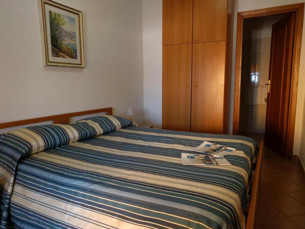Hotel Conte - S. Angelo Bay Serrara Fontana ภายนอก รูปภาพ